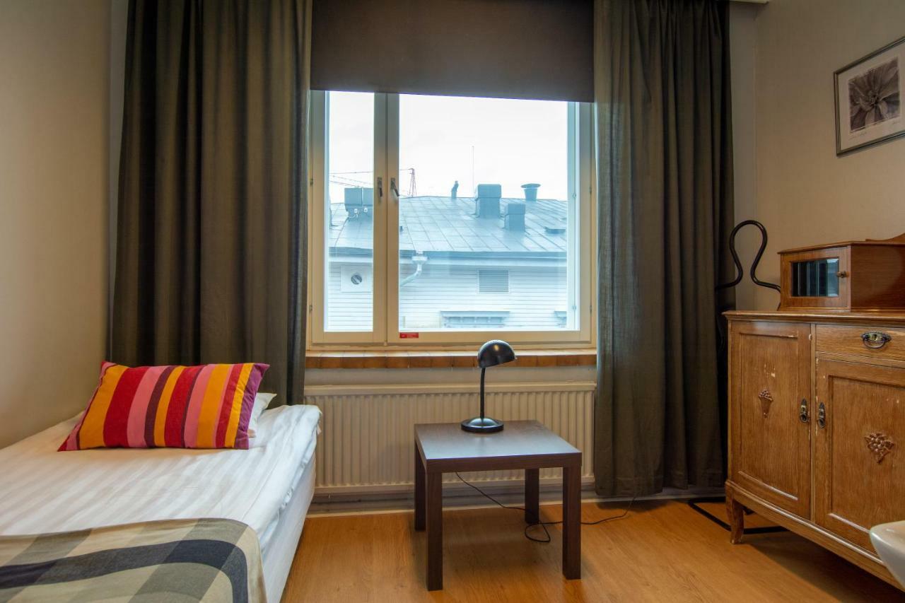 Hostel Buisto Pori Buitenkant foto