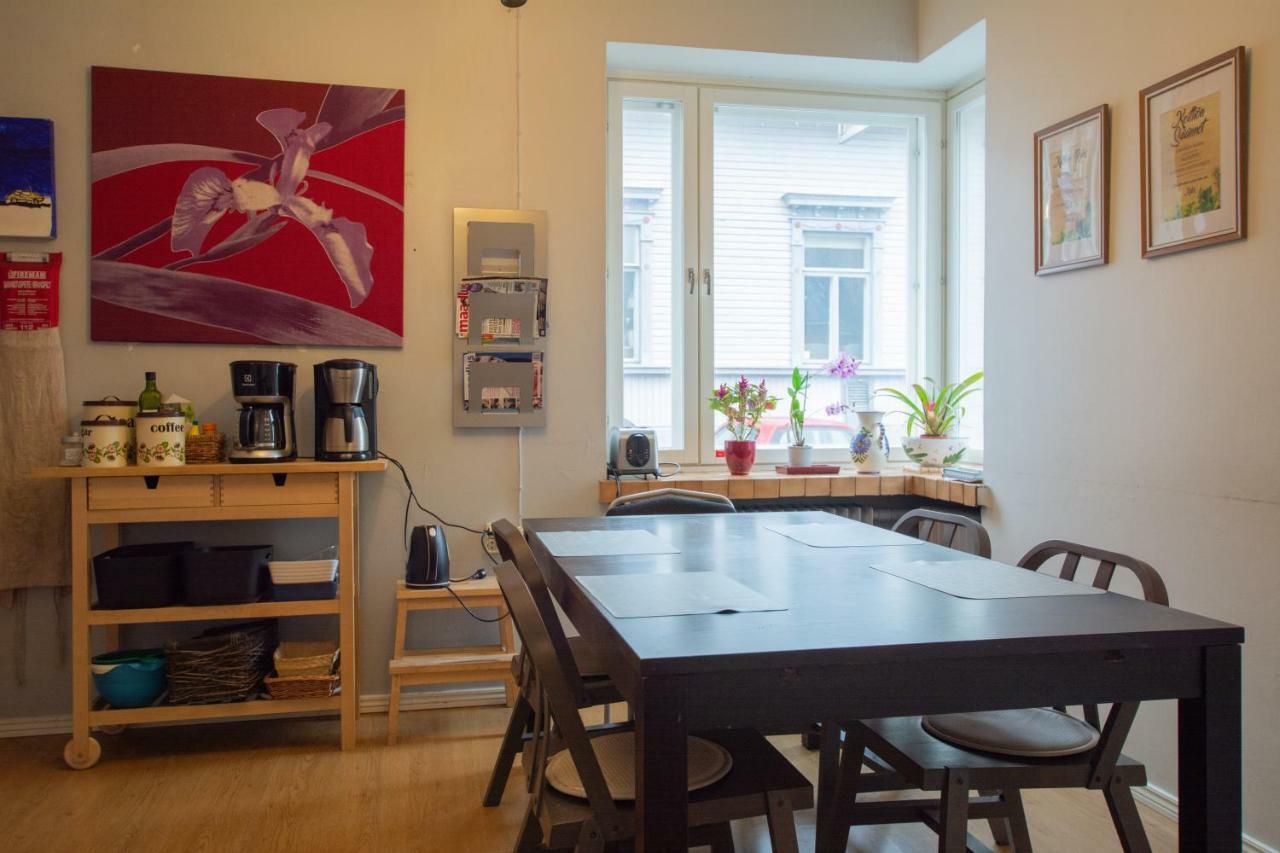 Hostel Buisto Pori Buitenkant foto