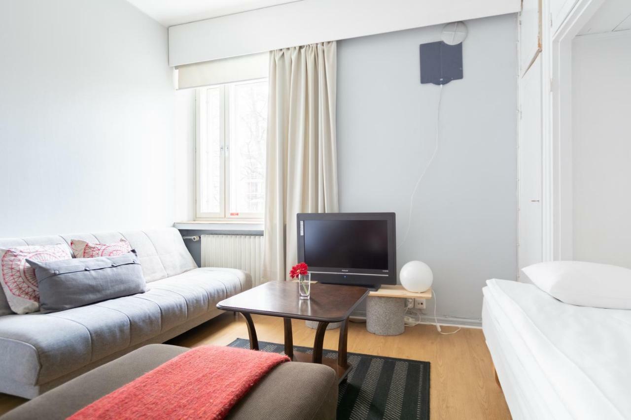 Hostel Buisto Pori Buitenkant foto